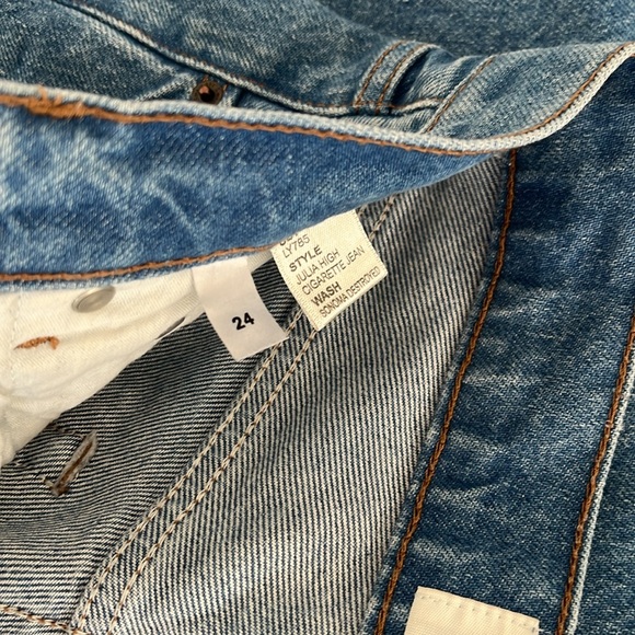 Reformation Julia High Cigarette Jean - Picture 7 of 7